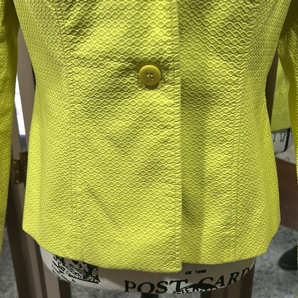 G Essentials fully lineded jacket size 4 - Picture 3 of 6